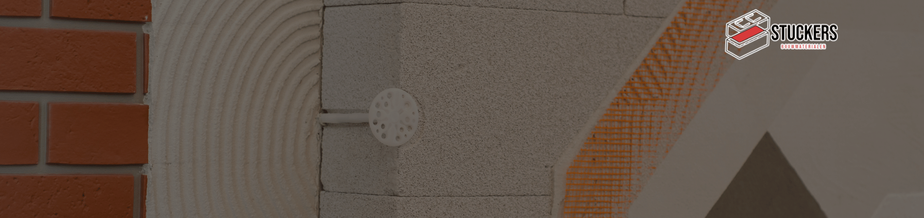 Gevelisolatie-systemen witte logo - Stuckers Bouwmaterialen