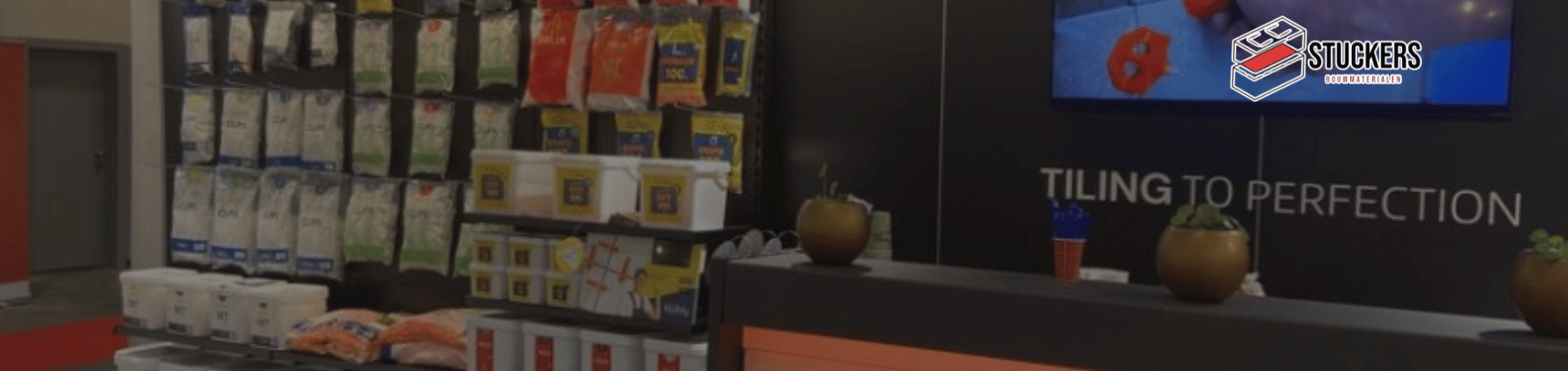 Helix Levelit witte logo - Stuckers Bouwmaterialen